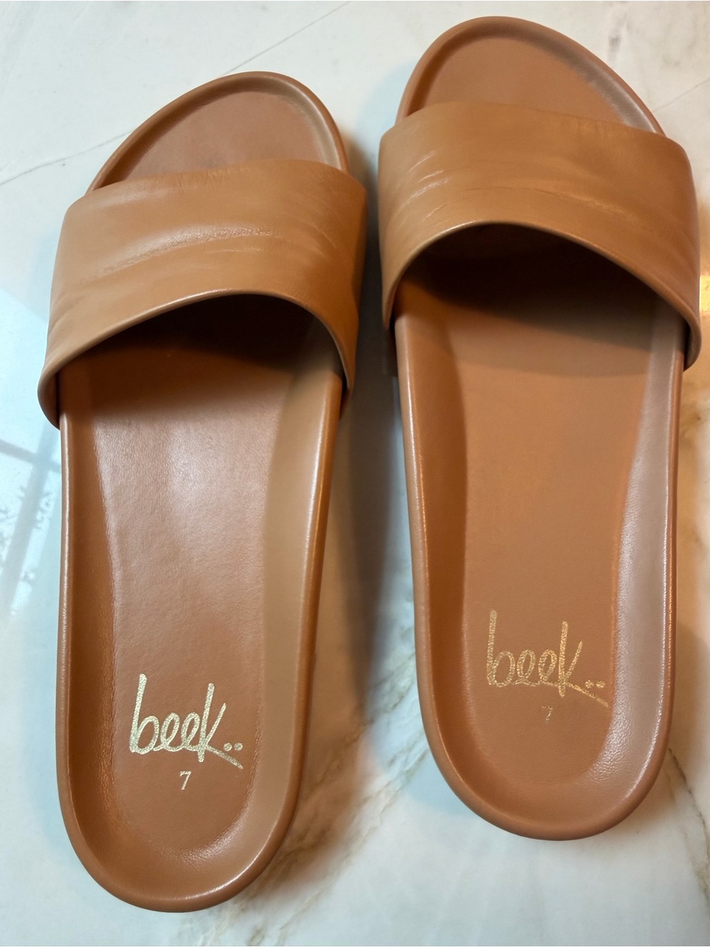 Beek Gallito Leather Slide Sandal
Color Honey women's 7 - Picture 5 of 6
